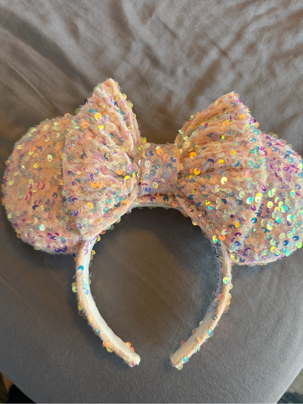 Sequin Bow Mouse Ear Headband - white shimmer